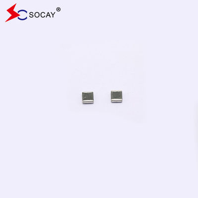 الـ SV0402E9R0G0B الـ VARISTOR ذو الشريحة السيراميكية متعددة الطبقات