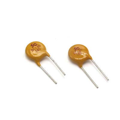 صواريخ SOCAY PTC البوليمر المتعددة الاستعمالات SC135-500CW0B الضامن القابل لإعادة ضبط شعاعي لحماية الدوائر