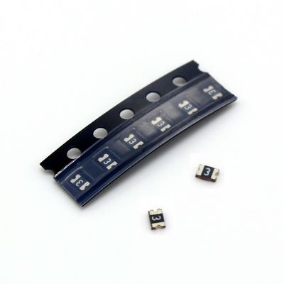 SOCAY Compact Surface Mount PPTC SCF010-24-0805RB فيوز قابل للإعادة